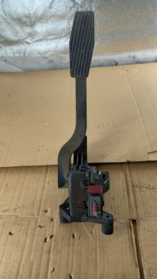 Потенциометр газа opel corsa c 01r hb фото №1