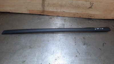 Молдинг скло передньої права volvo xc70 ii 08r фото №1