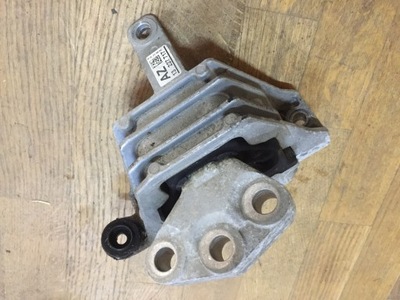 Opel insignia a кронштейн подушка двигуна 13227717 фото №1