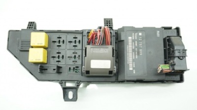 Коробка запобіжників модуль saab 9-3 93 ii 12757999 фото №1