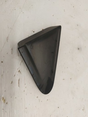 Заглушка крыла правая renault clio iv фото №1
