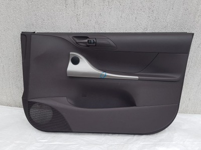 Обшивка двері правий toyota iq фото №1