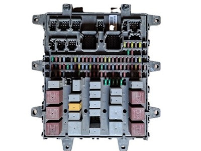 Панель коробка предохранителей 518849112 renault dxi оригинальная фото №1