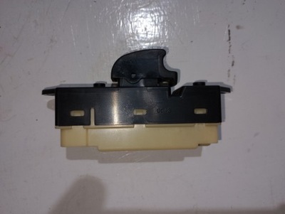 Mitsubishi grandis перемикач скло фото №1