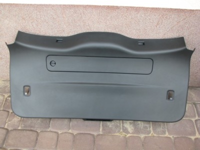 Оббивка кришка багажника задній jaguar e-pace фото №1