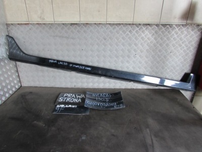 Накладка  порога  правая сторона hyundai i30 07-12r 87754-2r800 фото №1