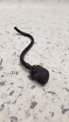 Насадка распылителя стекло задняя kia carnival i ii фото №1