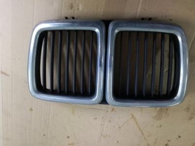Bmw e32 решітка радіатора радіатора решітка радіатора 1908697 фото №1