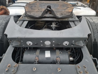 Балка поперечина рамы задняя renault gama t range volvo fh 4 fm 4 фото №1