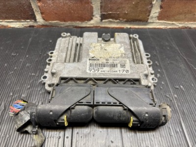 Alfa romeo бортовий комп'ютер блок керування 0281017303 51877435 фото №1