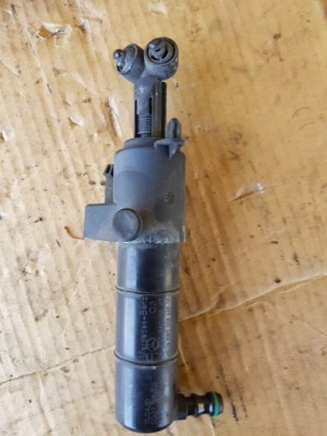 Омыватель лампы правый mercedes w207 a2078600247 фото №1