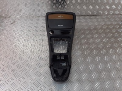 Рамка чохол важеля перемикання передач перемикання передач renault espace iv 3.0 dci 8200531087 фото №1