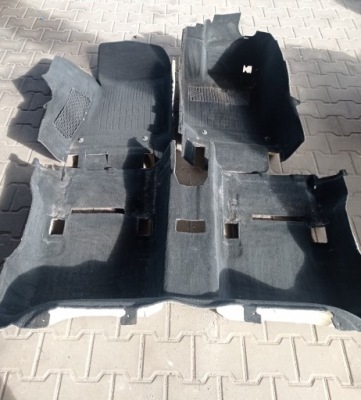 Mercedes w212 kombi обшивка коврик фото №1