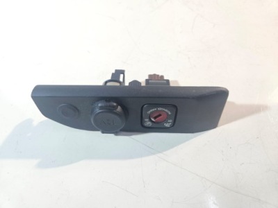 Заглушка разъём 12v peugeot expert 3 iii jumpy iii 98338631zd фото №1