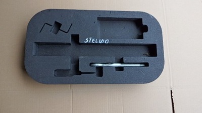 ALFA ROMEO STELVIO PLÁSTICO ESPUMOSO PIEZA INSERTADA DE MALETERO 50541686  