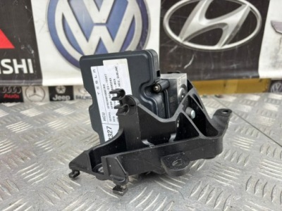 Tesla model y насос abs ideał 2024r 1044745-10-b фото №1