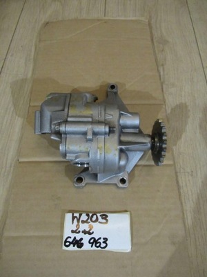Насос оливи a646963 mercedes w203 2.2 cdi фото №1