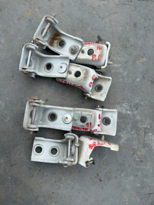 Berlingo iv 4 combo e 19- петля двері перед передній лівий правий фото №1