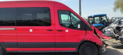 DE PUERTA DERECHA PARTE DELANTERA ROJA FORD TRANSIT MK8  