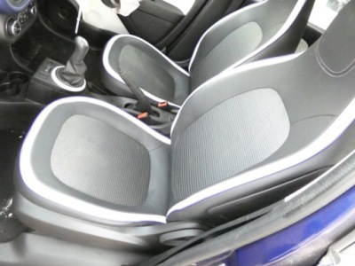 Renault twingo iii сидіння сидіння заднє сидіння оббивка фото №1