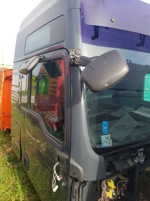 Man tgx xxl корпус захист пластик стійка блок двигуна фото №1