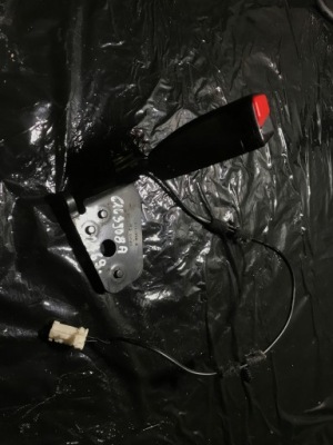 Клипса поперечина задняя peugeot 508 6163908a фото №1