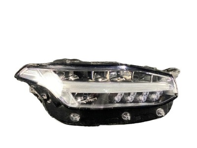 Volvo xc90 ii лампа led правая перед 89912482 фото №1