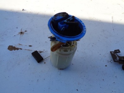 Помпа топлива audi tt 8j 2.0 tfsi фото №1