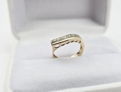 Piękny Złoty Pierścionek 2,94G P585 R15