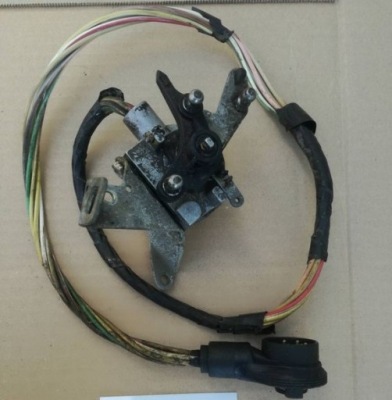 Mercedes w124 r129 датчик asr 0005401817 фото №1