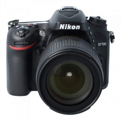 Nikon D7100 + ob.18-105 VR