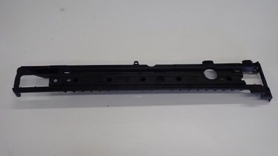 Porsche cayenne ii молдинг багажника 7p0863600a фото №1