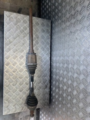 Привідний вал перед права ліва 3.0 d m57 bmw e71 x6 фото №1