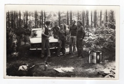 MOTORYZACJA PRL - Samochód Fiat 125p - Ostrów Maz - okl1975