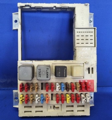 Коробка запобіжників man tgm фото №1