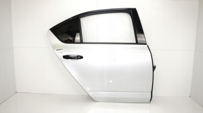 Дверь правый задний  skoda octavia iii рестайлинг  12-16r la7w фото №1