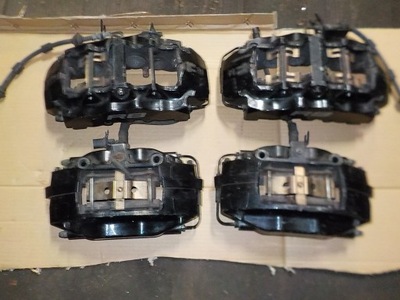 Суппорты тормозные перед задняя audi r8 4.2 v8 420615106a фото №1