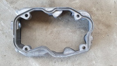 Scania оригінальний номер 1476399 кришка головки циліндрів фото №1