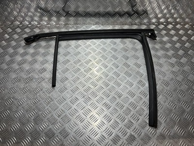 Прокладка стекло дверь правый задняя mazda 3 bp 19- фото №1