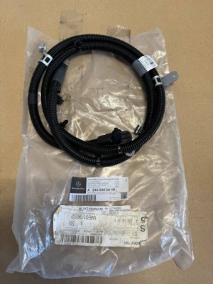 Mercedes w176 w246 жгут шланг a2465402610 фото №1