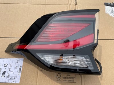 Kia sportage v лампа задня задня ліва 92401-r2000 фото №1