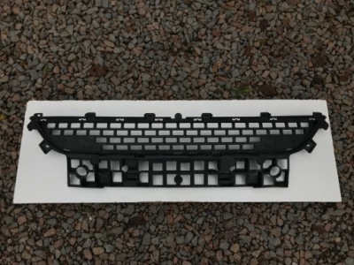 Renault master 4 iv решётка бампера перед 2019- фото №1