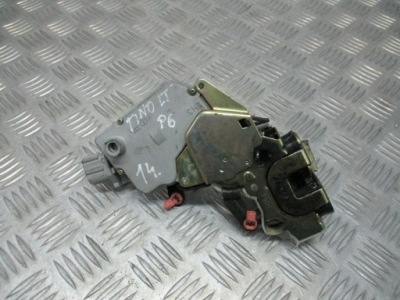 Замок дверь левый задняя nissan almera tino 1.8 16v фото №1