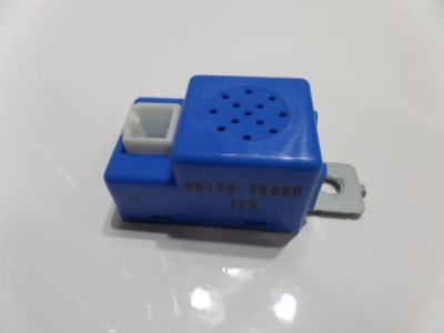 Kia sorento ii модуль реле 95710-2e000 фото №1