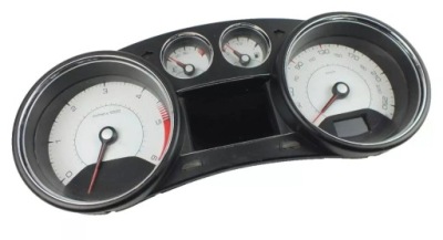 Peugeot 308 2018 панель / спидометр фото №1