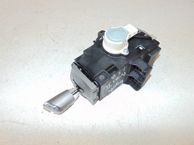 Вибірник toyota prius ii 1.5 8945147030 фото №1