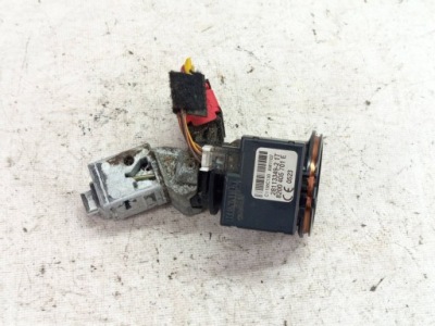 Renault kangoo 2 2 замок запалювання з ключ 8200405701e фото №1