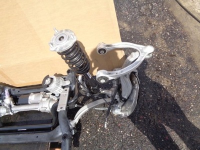 Mercedes w205 поворотний кулак важіль перед ліва права фото №1