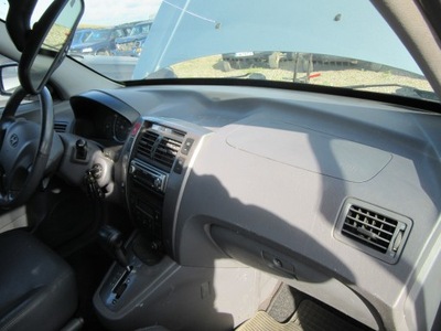 Tucson i 04-10 бардачок пассажира - элементы салона фото №1