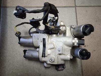 Bmw 7 f01 750i насос гидравлическая 10641010 фото №1